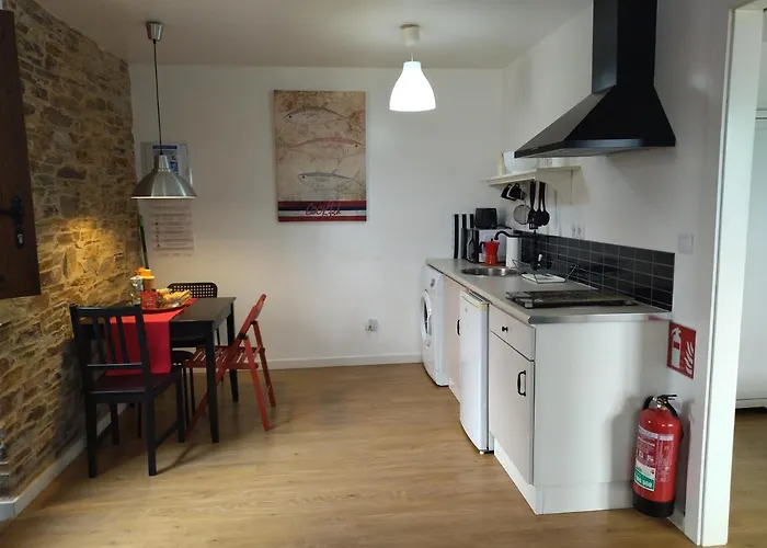 アパート A Palleira